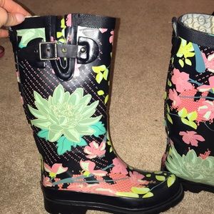 Chooka floral rain boots